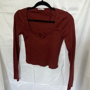 Zara. Size L. Deep plunge top. Burgundy.
